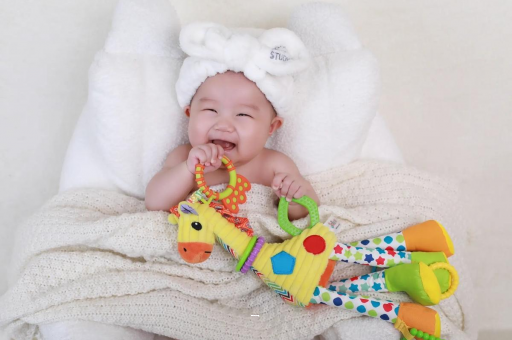 新昌宝宝为什么会吐奶 新昌宝宝为什么会吐奶